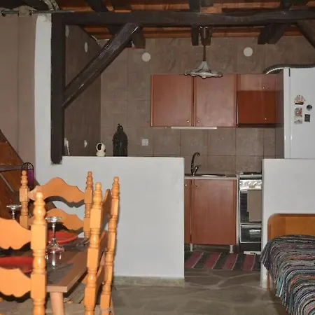 Mrs. Niki's House Σπίτι διακοπών Δράκεια